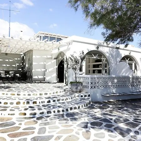 Aphrodite & Kalafatis