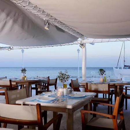 Aphrodite & Hotel 4*