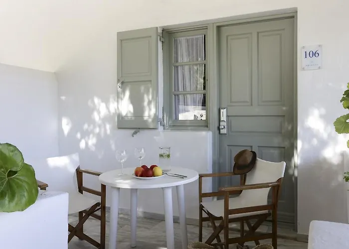 מלון Aphrodite & 4*