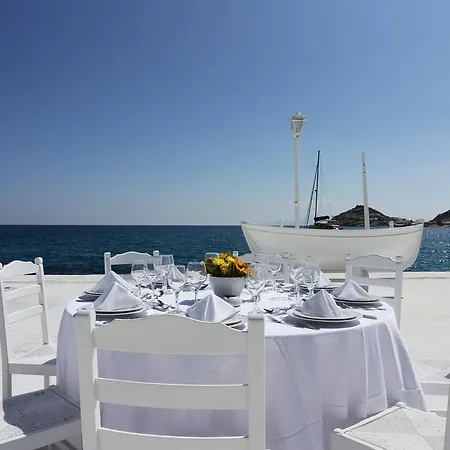 Aphrodite & Ξενοδοχείο 4*