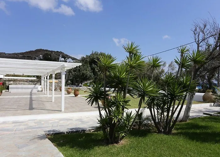 Aphrodite & Kalafatis